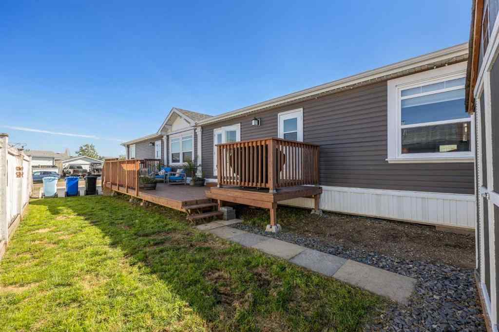 MLS® A2257259 - 341 Mckinlay Crescent  in Timberlea Fort McMurray, Residential