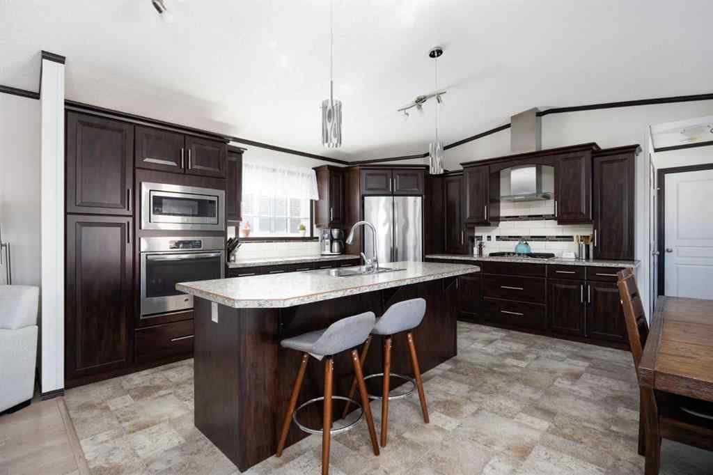 MLS® A2257259 - 341 Mckinlay Crescent  in Timberlea Fort McMurray, Residential