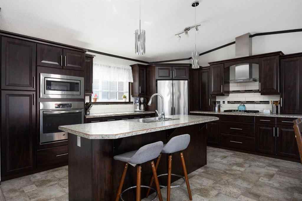 MLS® A2257259 - 341 Mckinlay Crescent  in Timberlea Fort McMurray, Residential