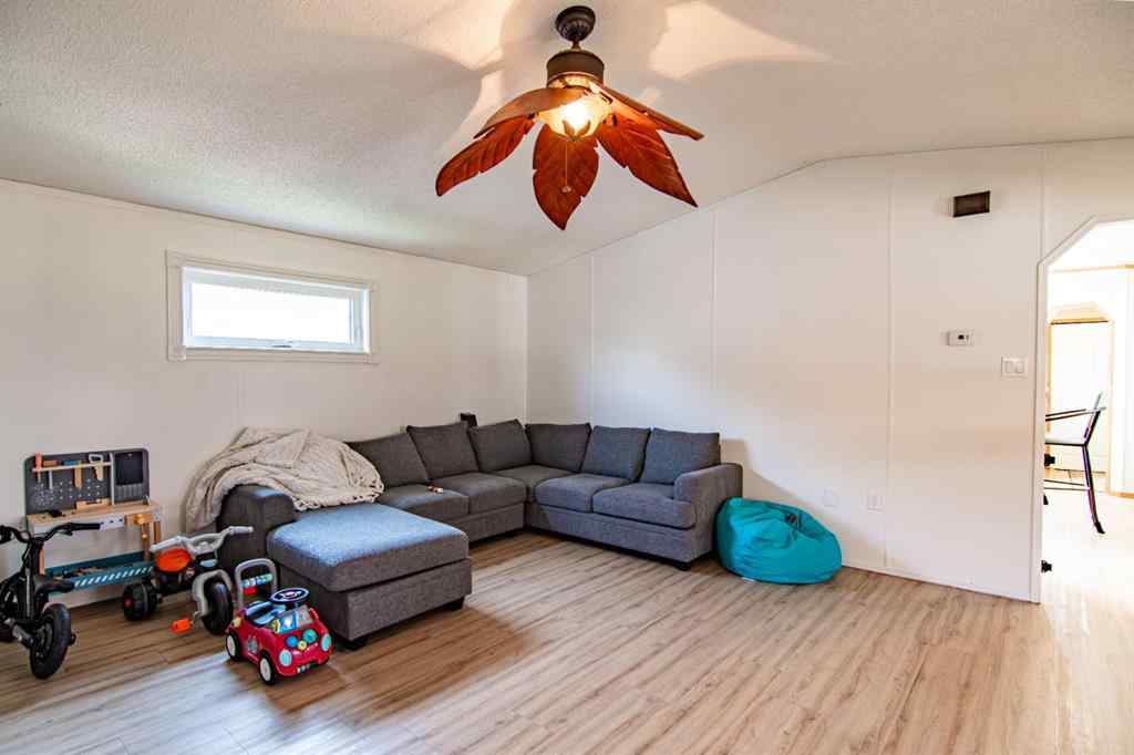 MLS® A2257262 - Unit #48 15 Mackenzie Ranch Estate   in Mackenzie Ranch Estates Lacombe, Mobile