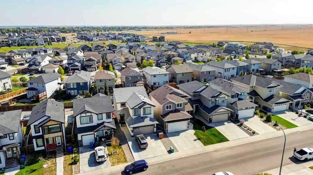MLS® A2257264 - 563 Moonlight Lane   in Copperwood Lethbridge, Residential