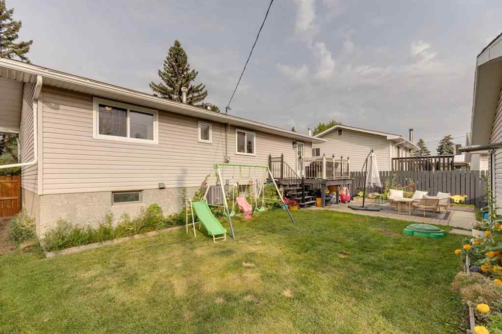 MLS® A2257268 - 228 Penbrooke Way SE in Penbrooke Meadows Calgary, Residential