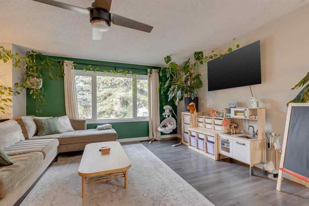MLS® A2257268 - 228 Penbrooke Way SE in Penbrooke Meadows Calgary, Residential