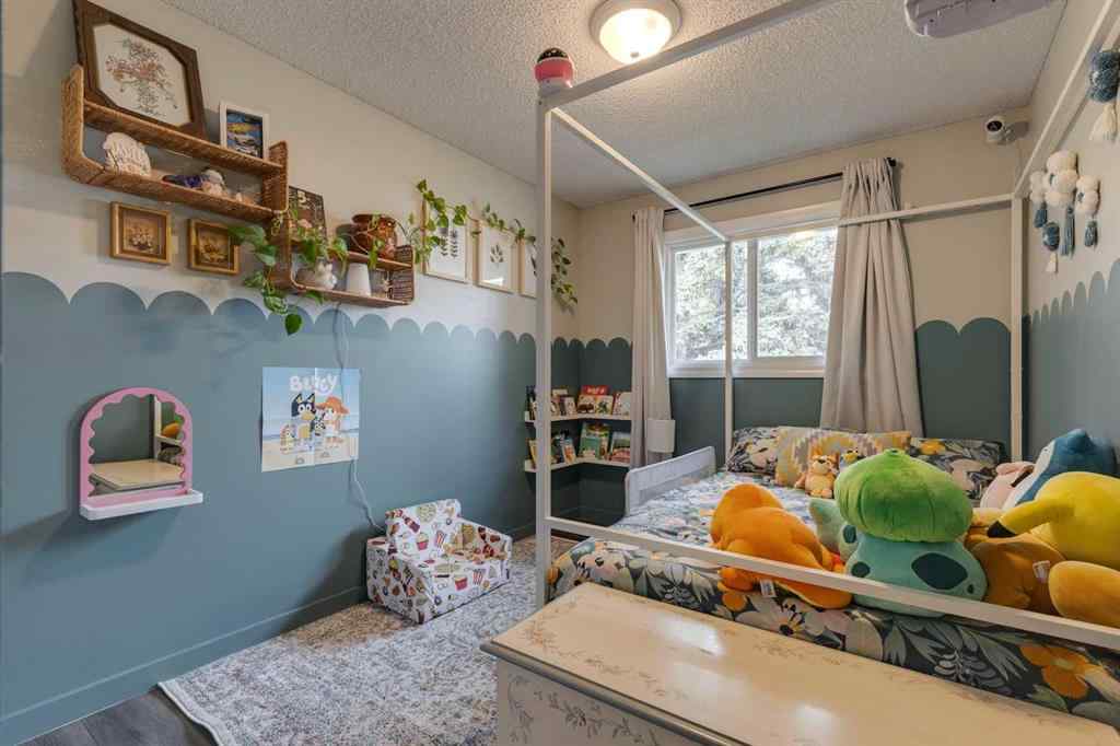 MLS® A2257268 - 228 Penbrooke Way SE in Penbrooke Meadows Calgary, Residential