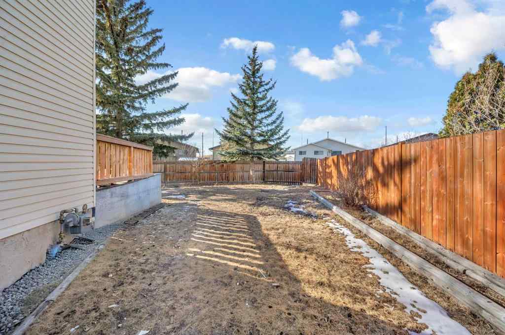 MLS® A2257272 - 59 Whitehaven Road NE in Whitehorn Calgary, Residential