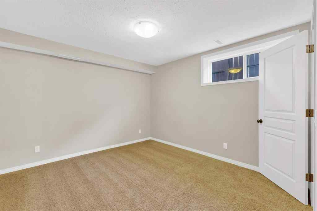 MLS® A2257275 - 1 Liberty Place  in Lakeway Landing Sylvan Lake, Residential