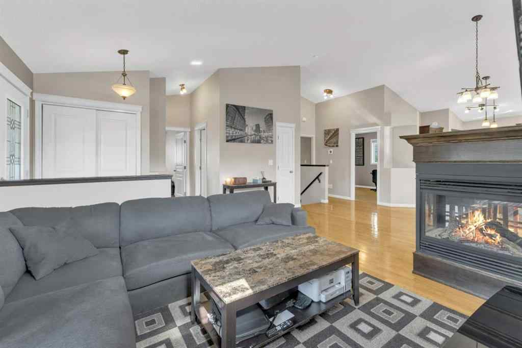 MLS® A2257275 - 1 Liberty Place  in Lakeway Landing Sylvan Lake, Residential