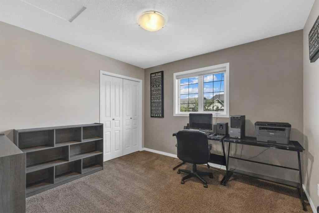 MLS® A2257275 - 1 Liberty Place  in Lakeway Landing Sylvan Lake, Residential