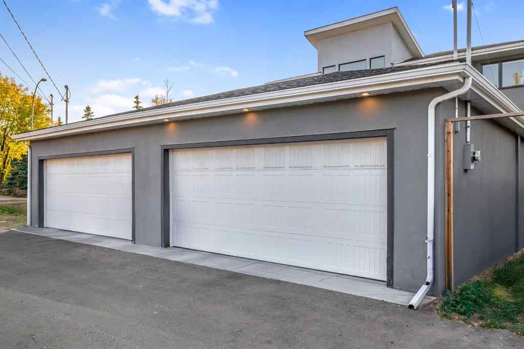 MLS® A2257281 - 2640 28 Street SW in Killarney/Glengarry Calgary, Residential