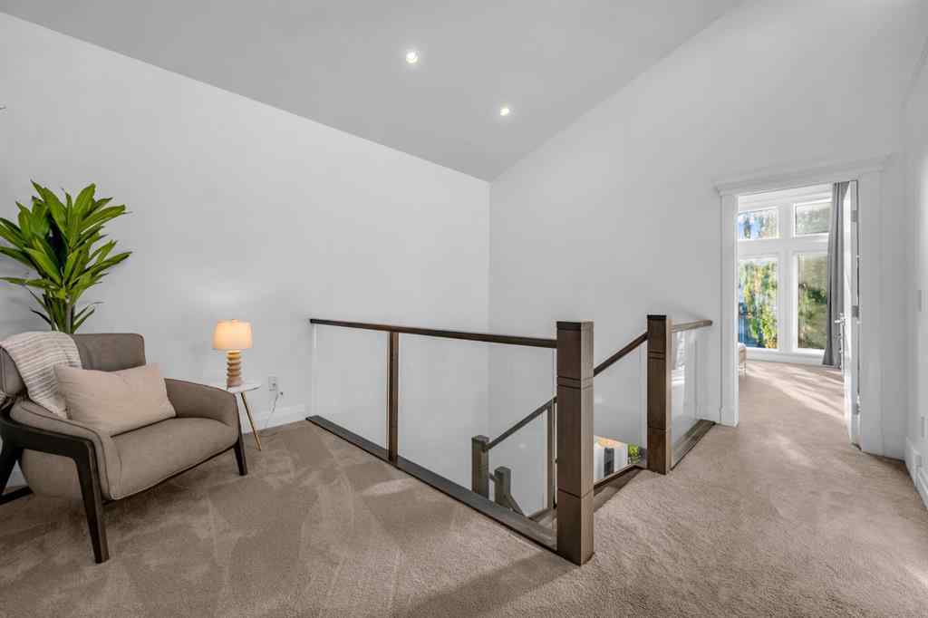 MLS® A2257281 - 2640 28 Street SW in Killarney/Glengarry Calgary, Residential