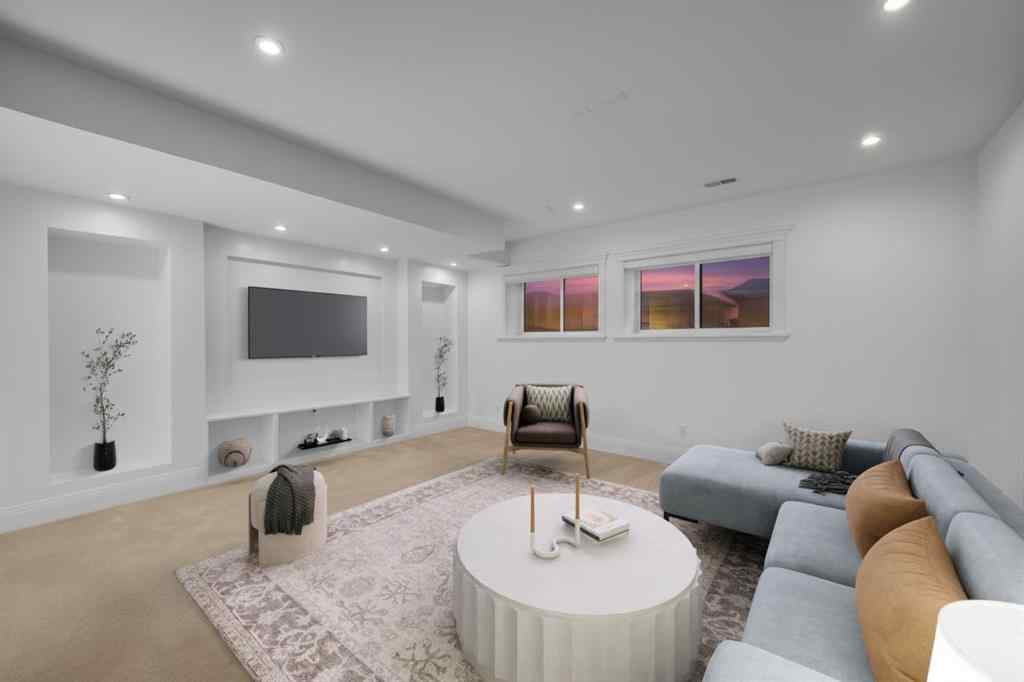 MLS® A2257281 - 2640 28 Street SW in Killarney/Glengarry Calgary, Residential