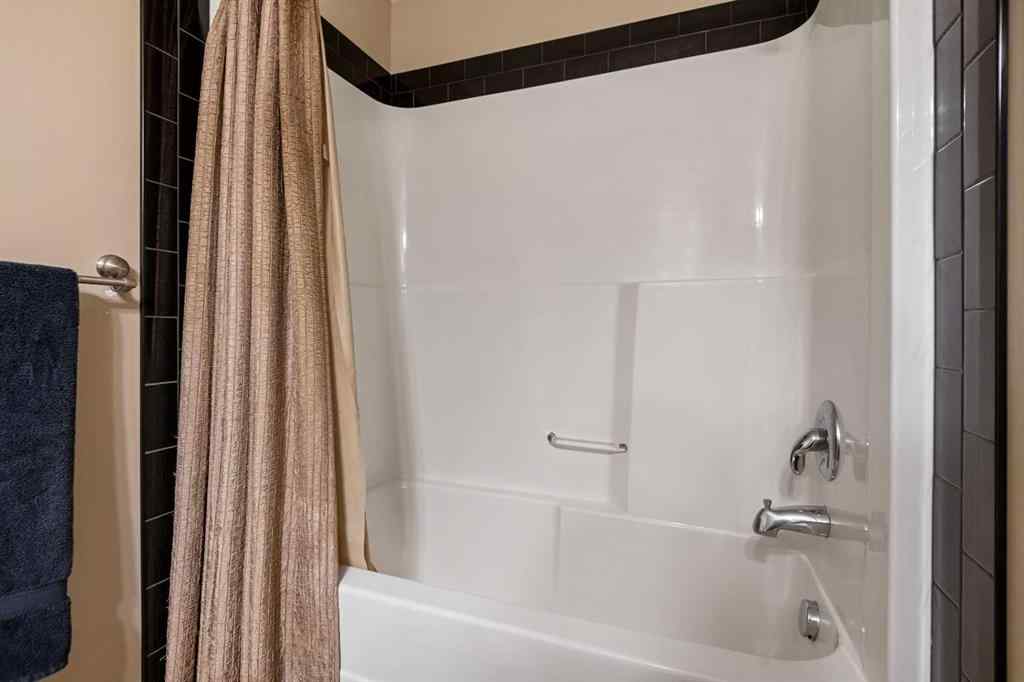 MLS® A2257282 - Unit #3411 11811 Lake Fraser Drive SE in Lake Bonavista Calgary, Residential