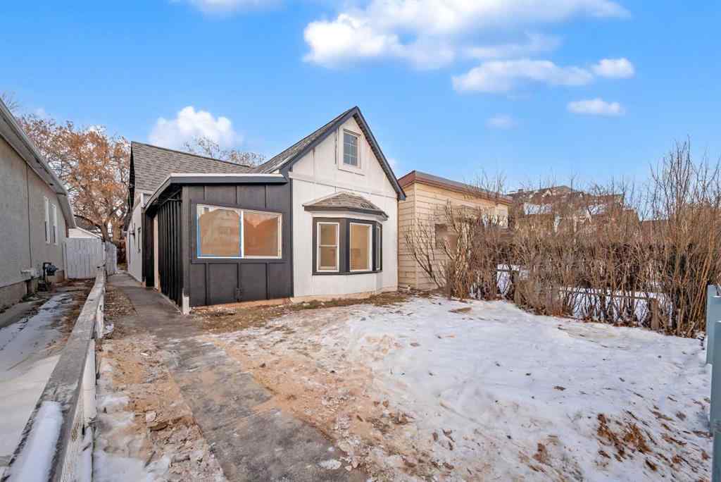 MLS® A2257284 - 1022 18 Avenue SE in Ramsay Calgary, Residential