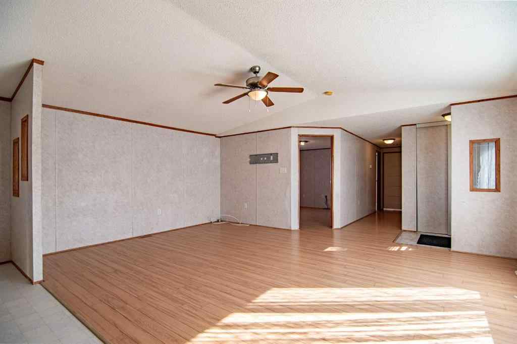 MLS® A2257285 - 544 Queen Street  in NONE Elnora, Residential