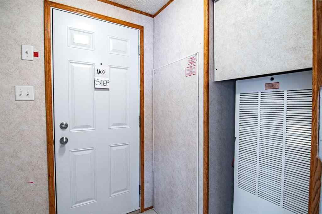 MLS® A2257285 - 544 Queen Street  in NONE Elnora, Residential