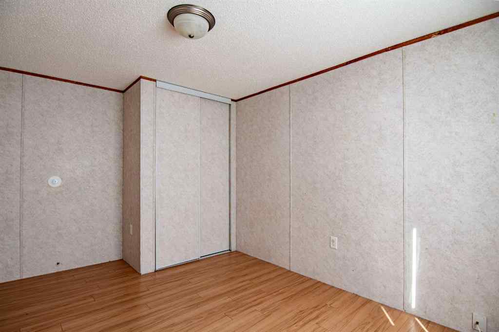 MLS® A2257285 - 544 Queen Street  in NONE Elnora, Residential