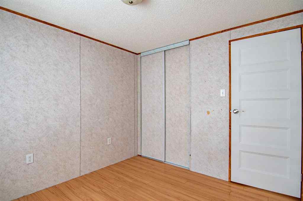 MLS® A2257285 - 544 Queen Street  in NONE Elnora, Residential