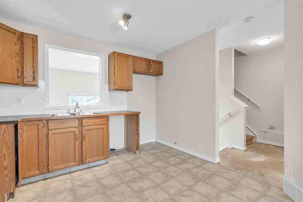 MLS® A2257290 - 125 COPPERFIELD Lane SE in Copperfield Calgary, Residential