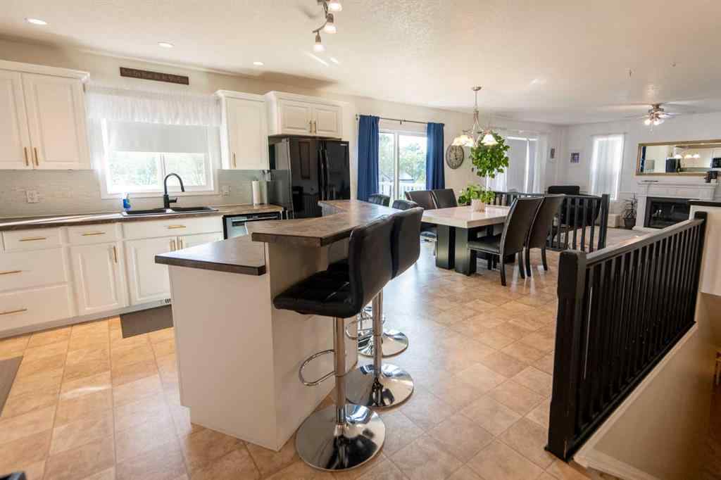 MLS® A2257293 - 9405 95 Avenue  in NONE La Crete, Residential
