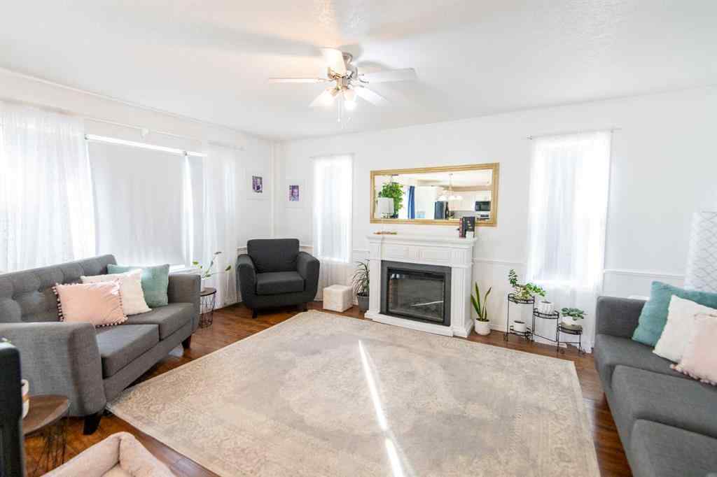 MLS® A2257293 - 9405 95 Avenue  in NONE La Crete, Residential