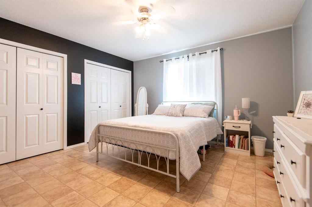 MLS® A2257293 - 9405 95 Avenue  in NONE La Crete, Residential