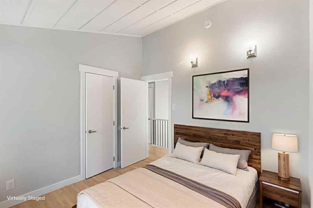 MLS® A2257295 - 4 Heston Street NW in Highwood Calgary, Residential