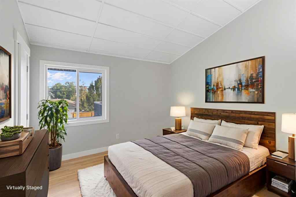 MLS® A2257295 - 4 Heston Street NW in Highwood Calgary, Residential
