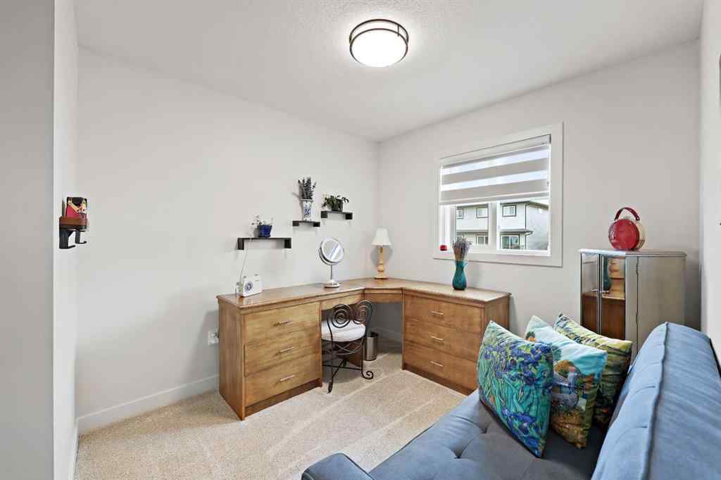 MLS® A2257296 - 36 Heritage Lane  in Heritage Hills Cochrane, Residential