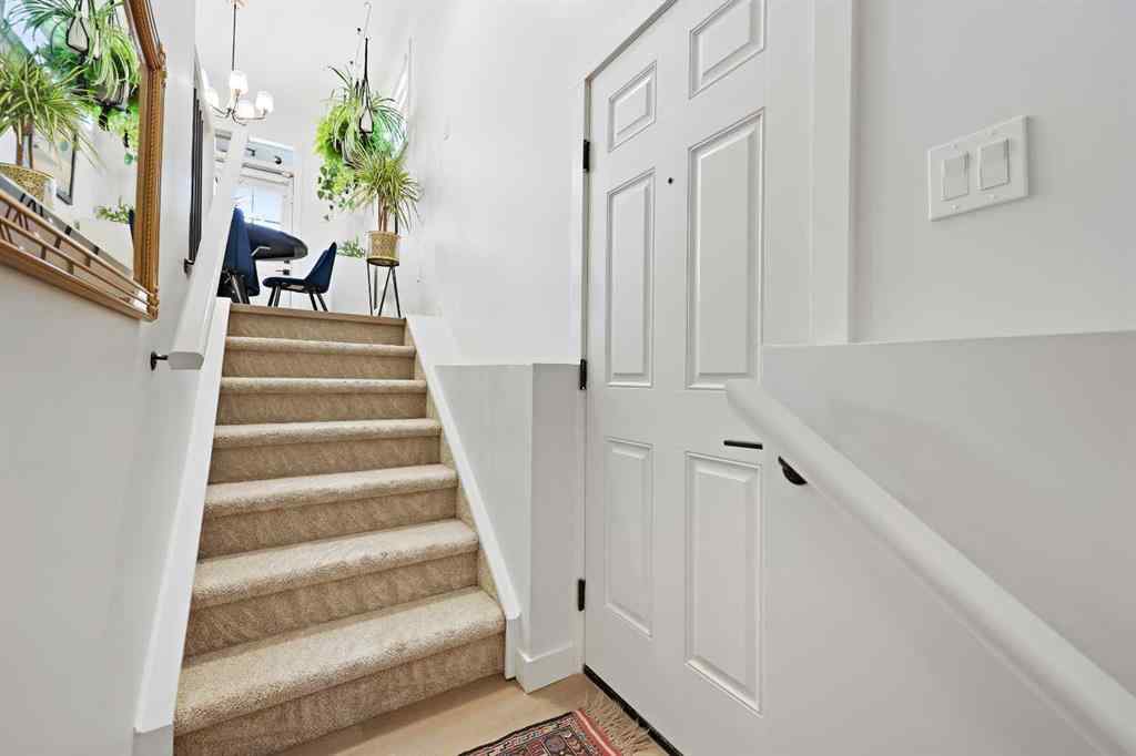 MLS® A2257296 - 36 Heritage Lane  in Heritage Hills Cochrane, Residential