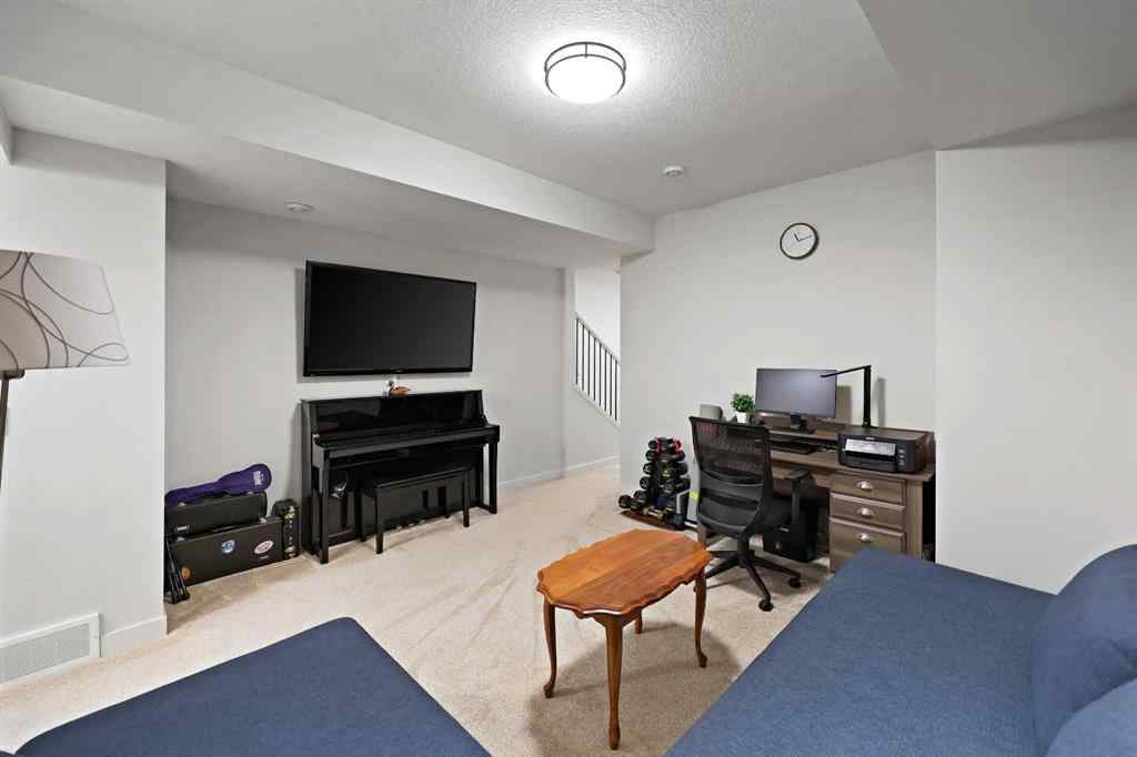 MLS® A2257296 - 36 Heritage Lane  in Heritage Hills Cochrane, Residential