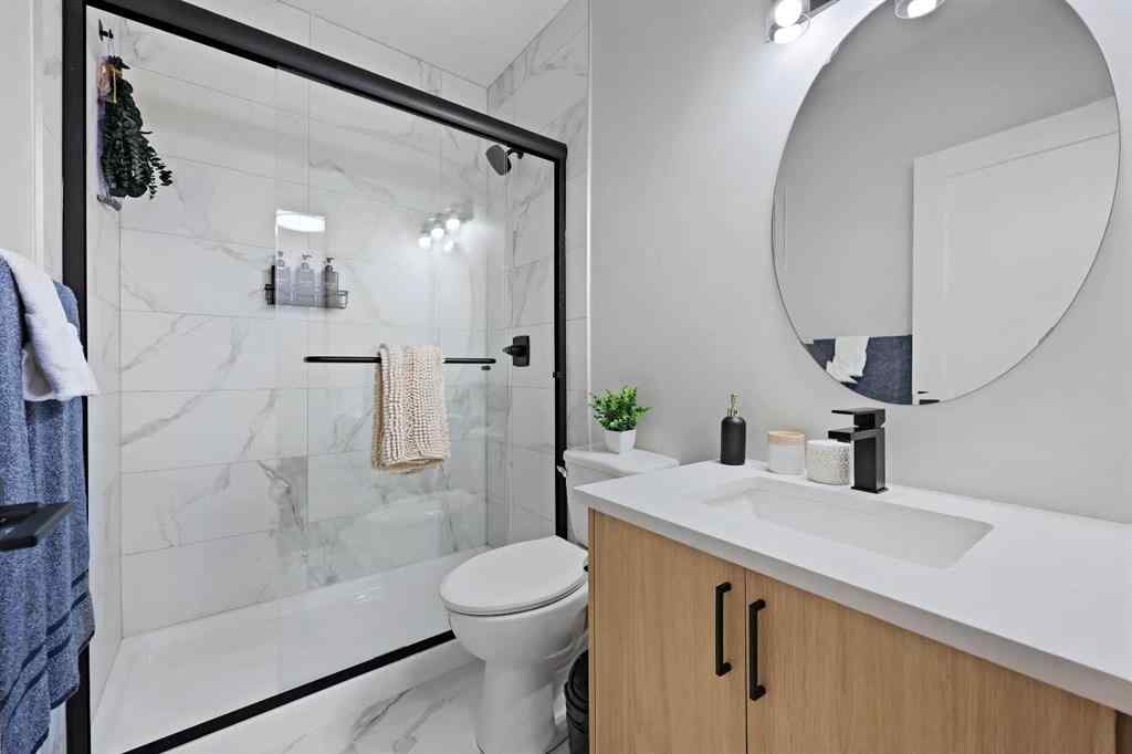 MLS® A2257296 - 36 Heritage Lane  in Heritage Hills Cochrane, Residential