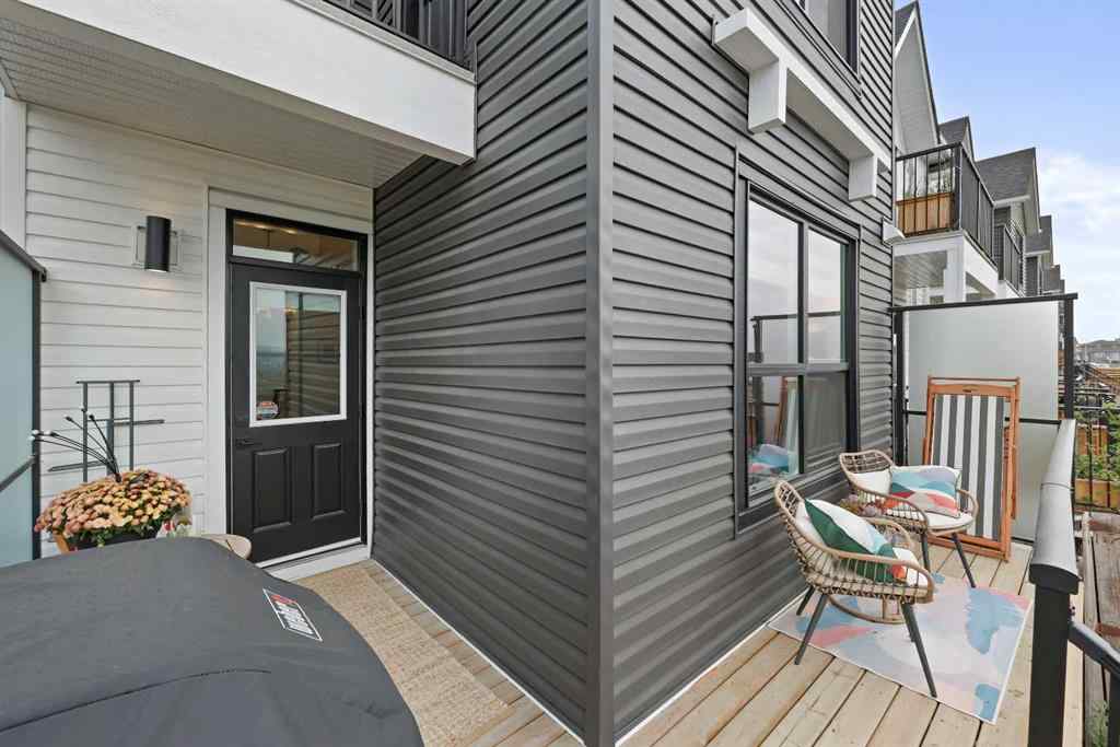 MLS® A2257296 - 36 Heritage Lane  in Heritage Hills Cochrane, Residential
