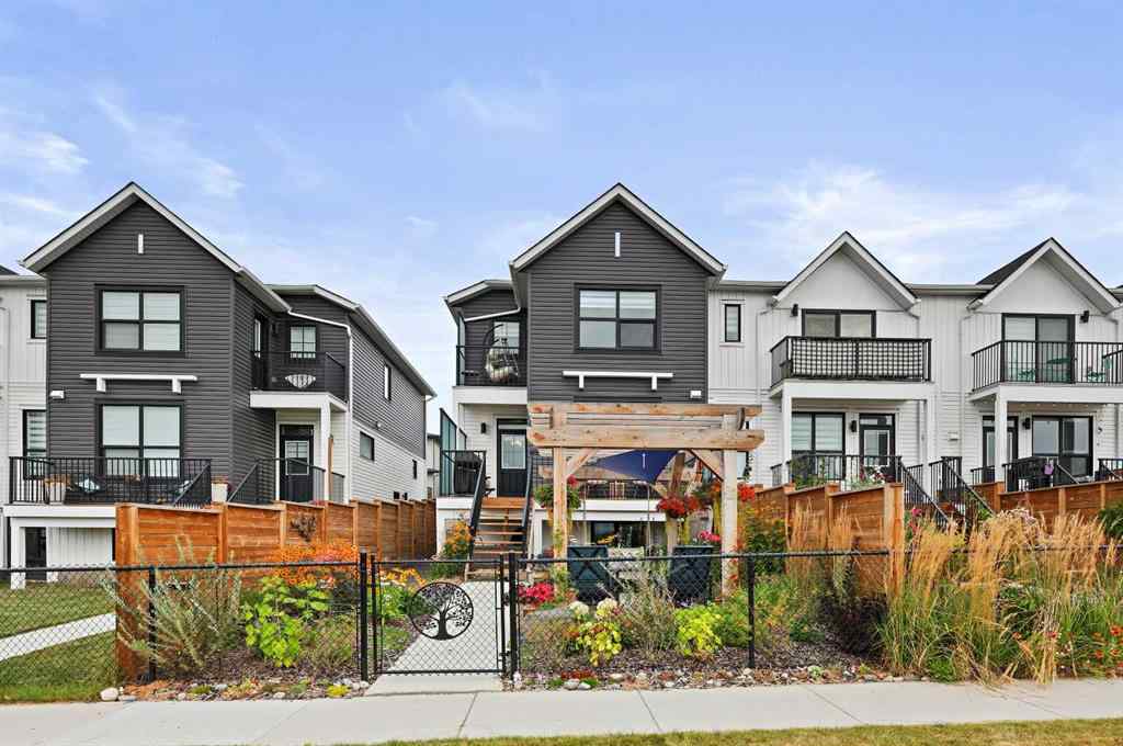 MLS® A2257296 - 36 Heritage Lane  in Heritage Hills Cochrane, Residential
