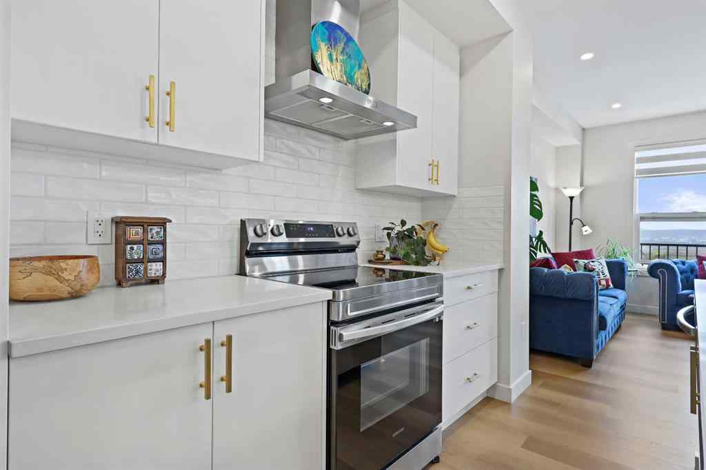 MLS® A2257296 - 36 Heritage Lane  in Heritage Hills Cochrane, Residential