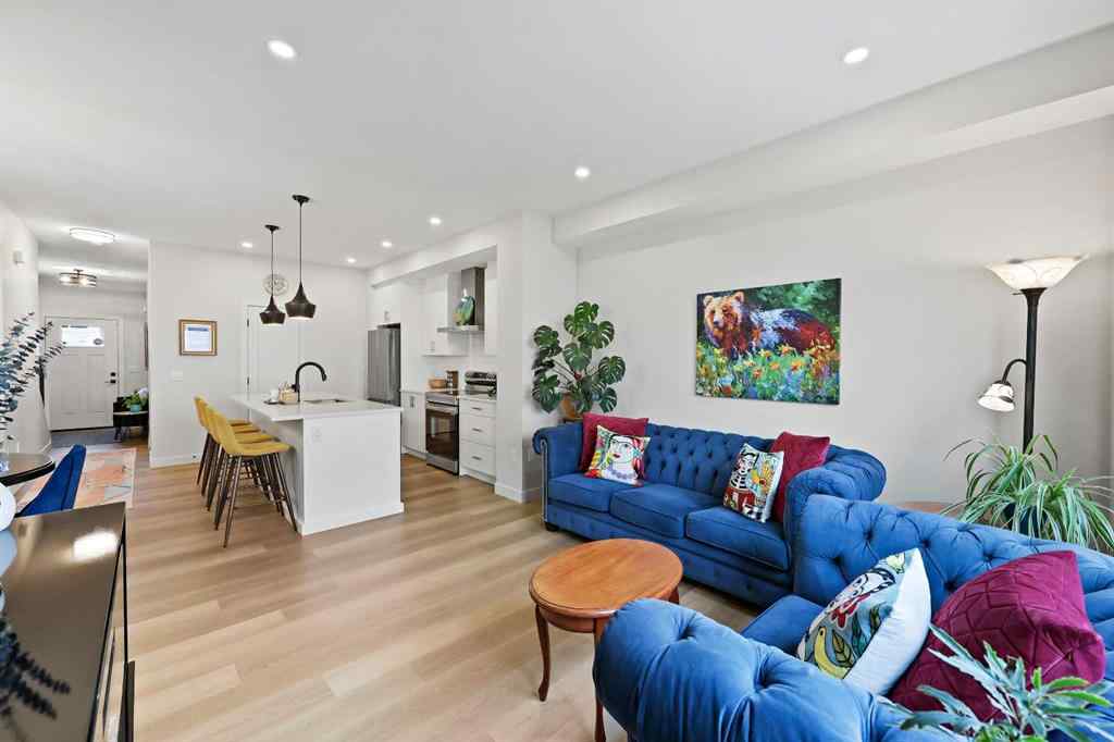 MLS® A2257296 - 36 Heritage Lane  in Heritage Hills Cochrane, Residential