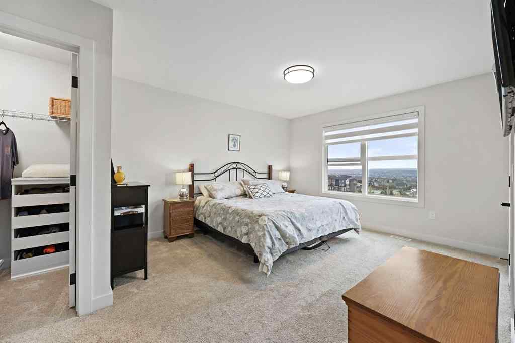 MLS® A2257296 - 36 Heritage Lane  in Heritage Hills Cochrane, Residential