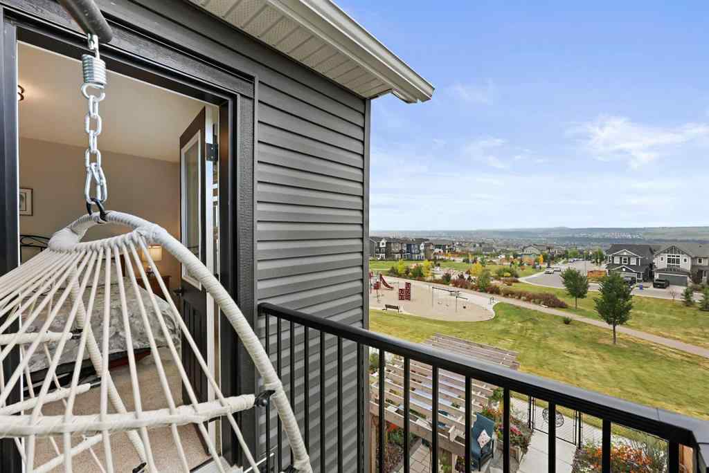 MLS® A2257296 - 36 Heritage Lane  in Heritage Hills Cochrane, Residential