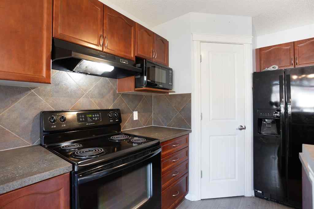 MLS® A2257299 - 588 Morningside Park SW in Morningside Airdrie, Residential