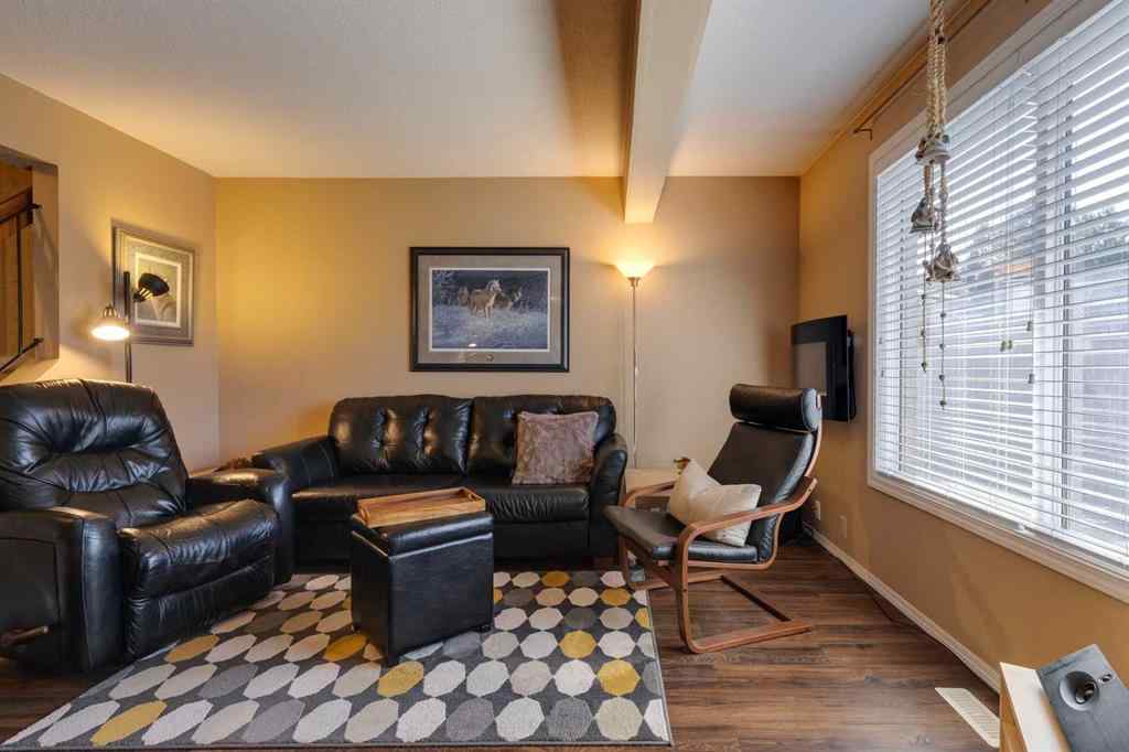 MLS® A2257300 - Unit #116 1055 72 Avenue NW in Huntington Hills Calgary, Residential