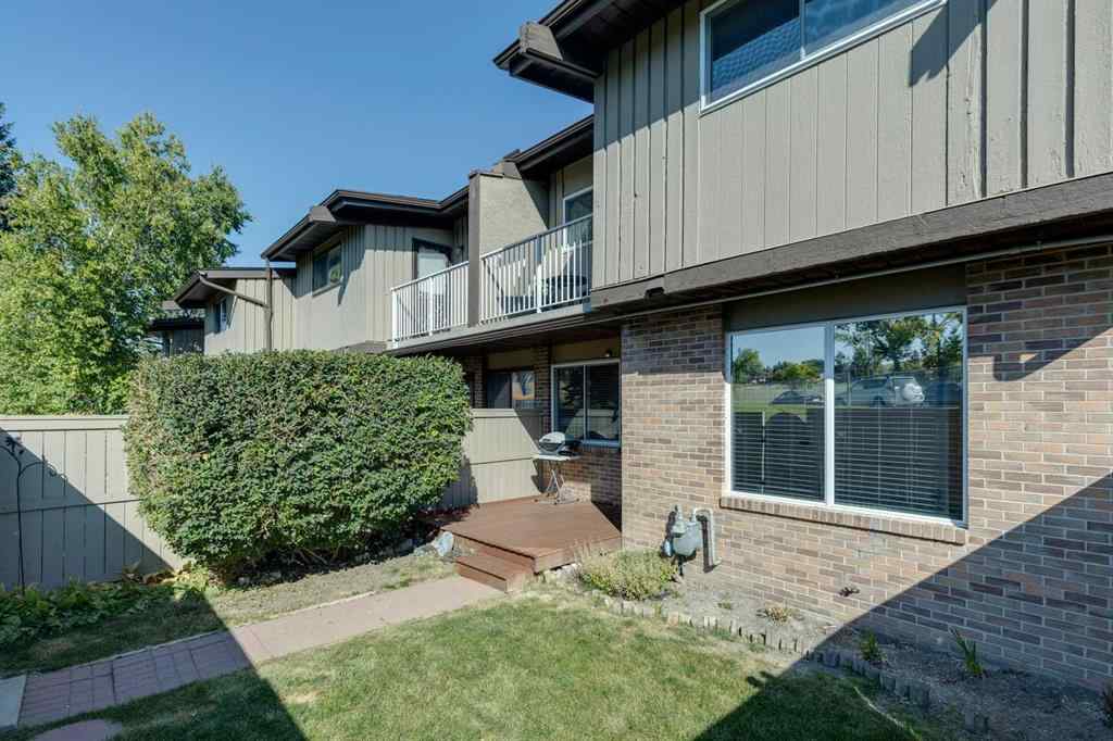 MLS® A2257300 - Unit #116 1055 72 Avenue NW in Huntington Hills Calgary, Residential