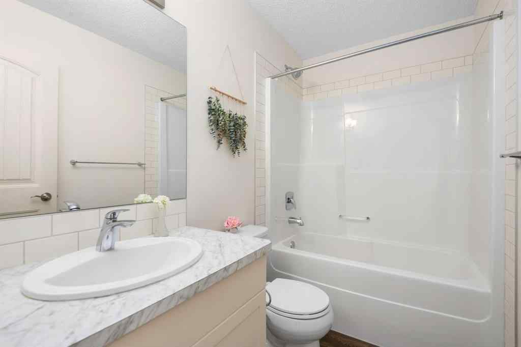 MLS® A2257302 - 135 Legacy Reach Manor SE in Legacy Calgary, Residential