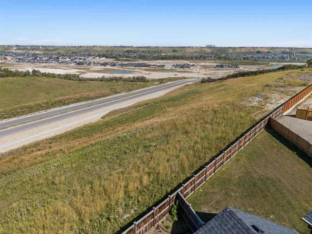 MLS® A2257302 - 135 Legacy Reach Manor SE in Legacy Calgary, Residential