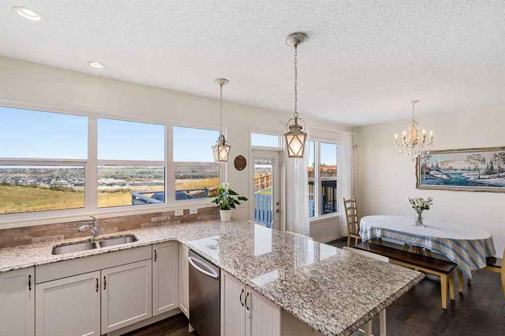 MLS® A2257302 - 135 Legacy Reach Manor SE in Legacy Calgary, Residential