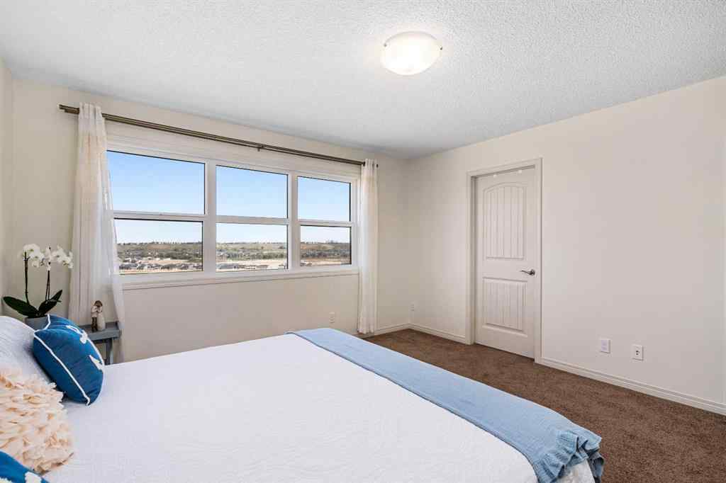 MLS® A2257302 - 135 Legacy Reach Manor SE in Legacy Calgary, Residential
