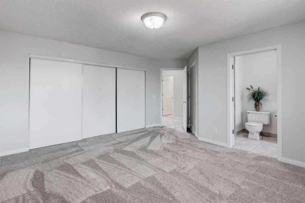 MLS® A2257305 - 26 Rocky Ridge Heights NW in Rocky Ridge Calgary, Residential