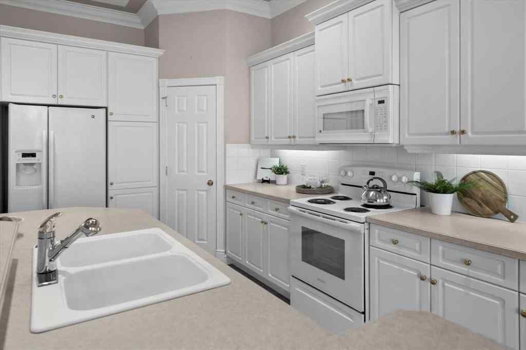 MLS® A2257308 - 82 Arbour Crest Mount NW in Arbour Lake Calgary, Residential