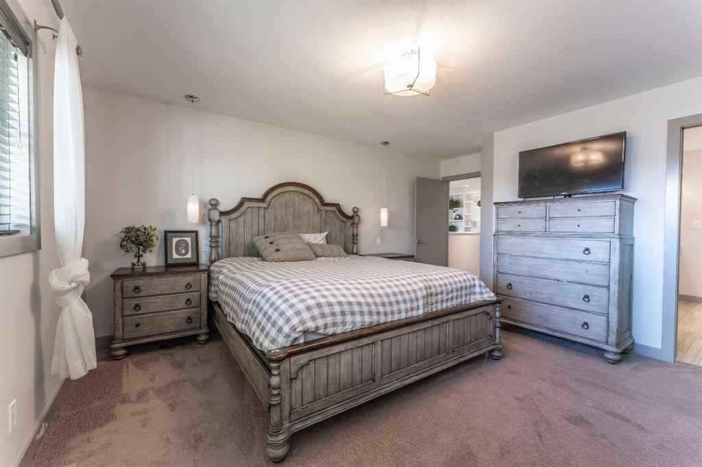MLS® A2257309 - 17 Lazaro Close  in Laredo Red Deer, Residential