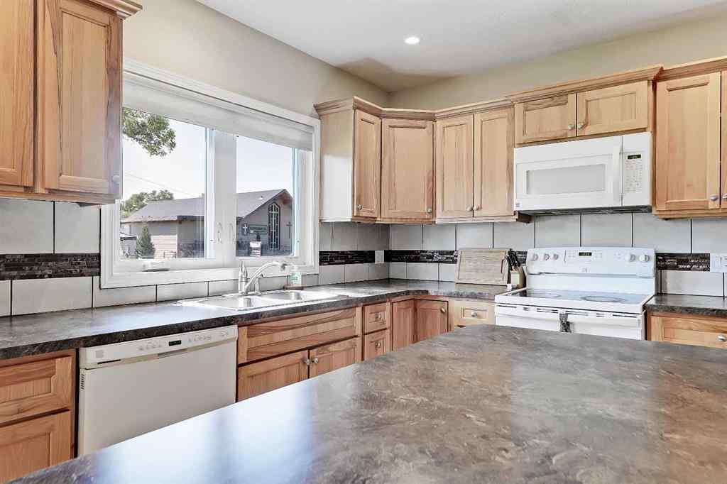 MLS® A2257311 - 126 2 Avenue SE in Central High River High River, Residential