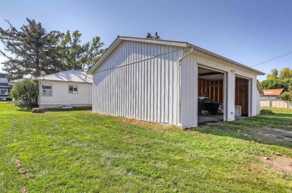 MLS® A2257311 - 126 2 Avenue SE in Central High River High River, Residential