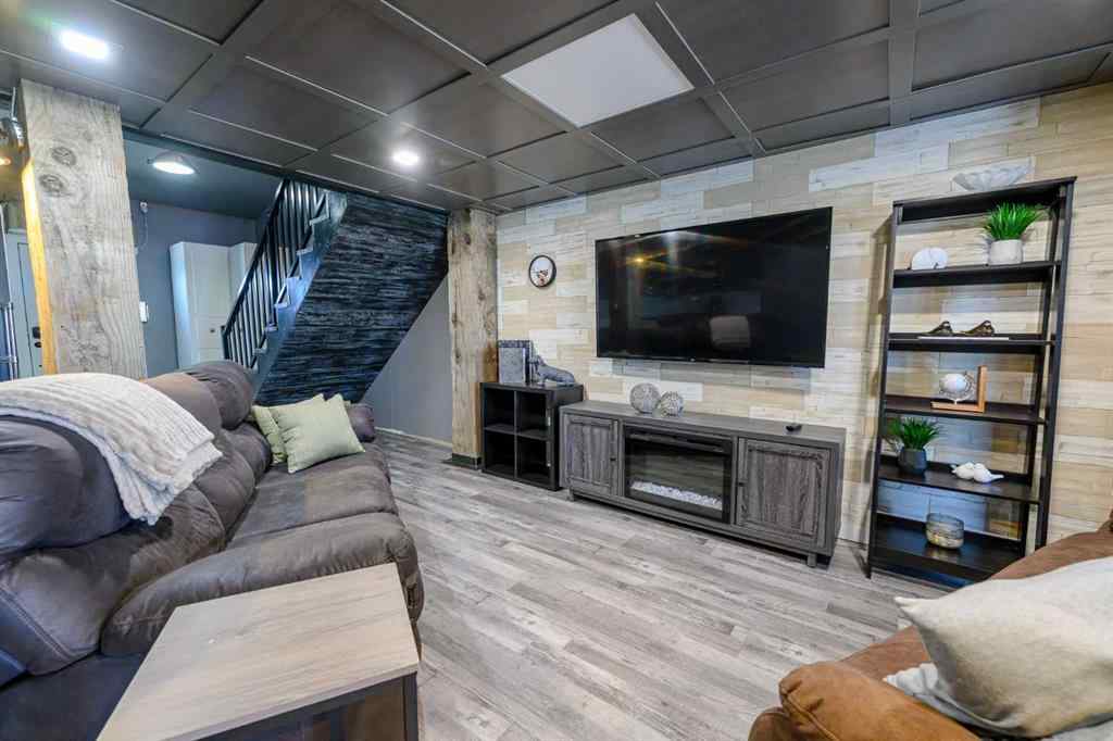 MLS® A2257315 - Unit #102 15612 102 Street  in Althen Corner Rural Grande Prairie No. 1, County of, Commercial